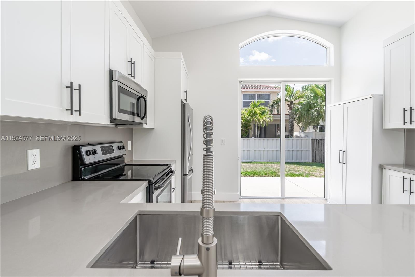 15130 Southwest 49th Court, Unit 15130 Davie, FL 33331 - Photo 7 of 25