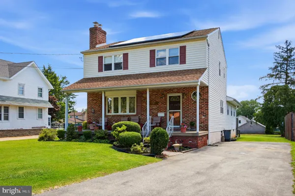 $395,000 | 1004 Green Lane, Secane, PA 19018