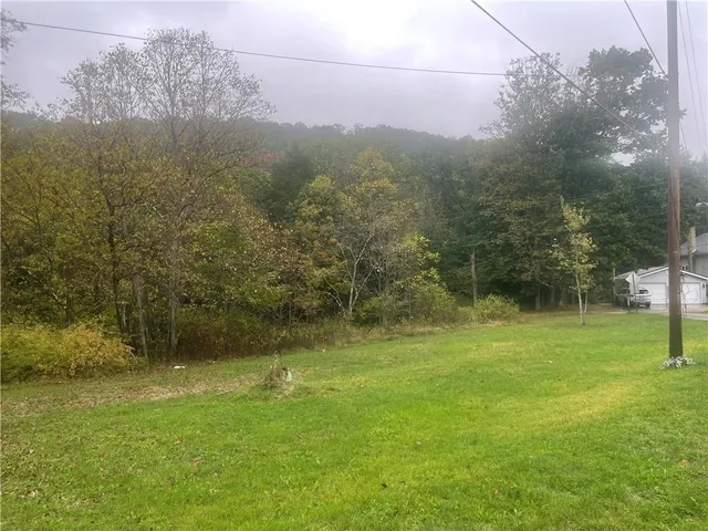 $29,900 | 105 Mohawk Street, Bruin, PA 16022