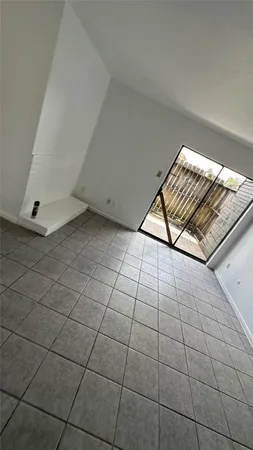 $75,000 | 9090 South Braeswood Boulevard, Unit 89, Houston, TX 77074