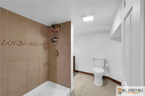 $3,200 | 14 Albourne Street, South River, NJ 08882