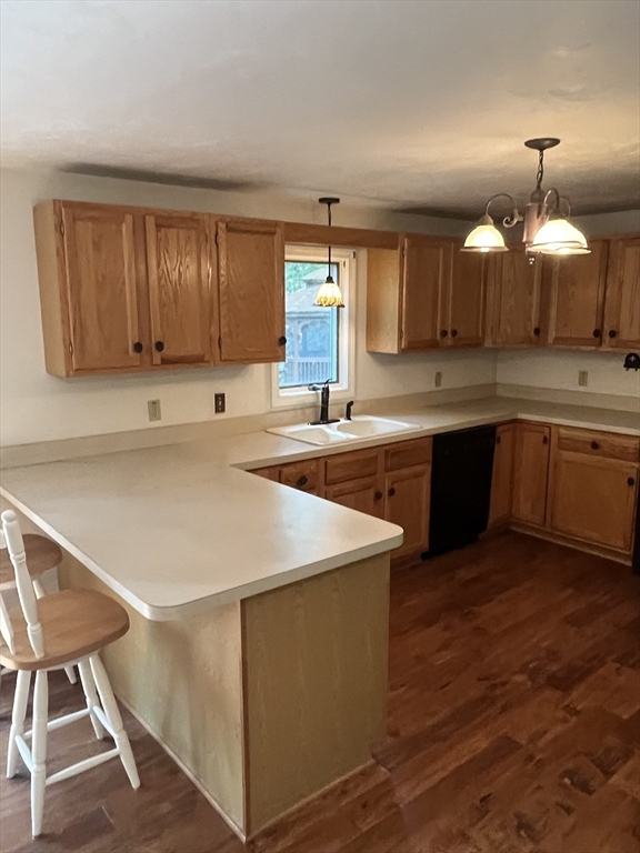 304 West River Road Uxbridge, MA 01569 - Photo 4 of 36 Gallery Image 4