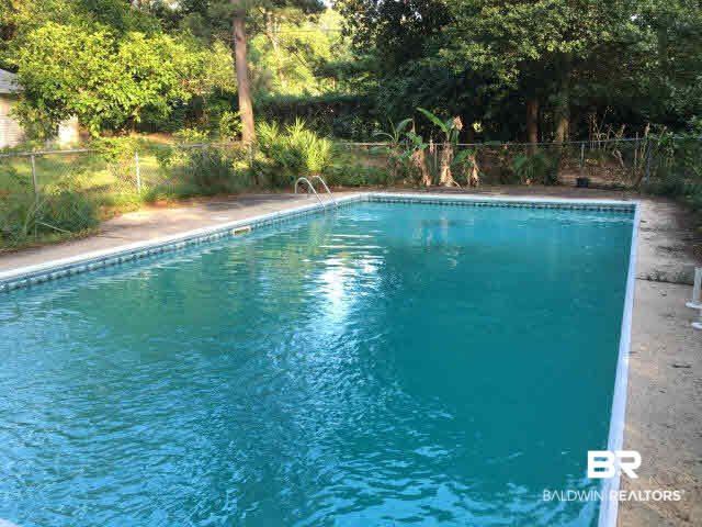 518 Southern Way Spanish Fort, AL 36527 - Photo 2 of 17 Sparkling pool is ready for you this summer