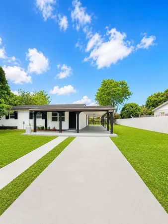 $645,000 | 20600 Southwest 118th Place, Miami, FL 33177