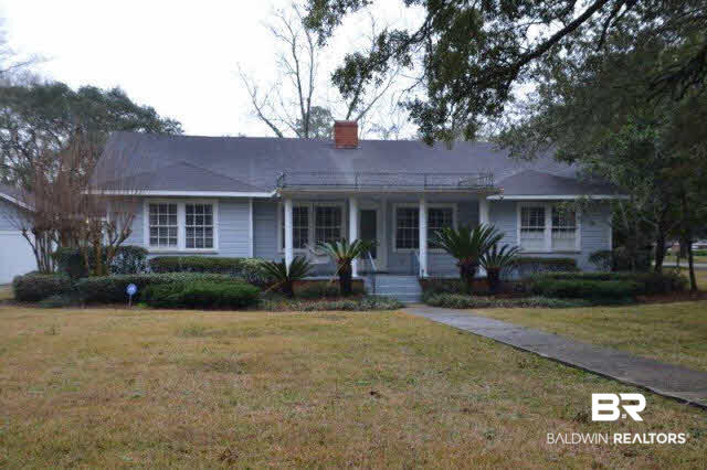 207 West 8th Street Bay Minette, AL 36507 - Photo 1 of 16