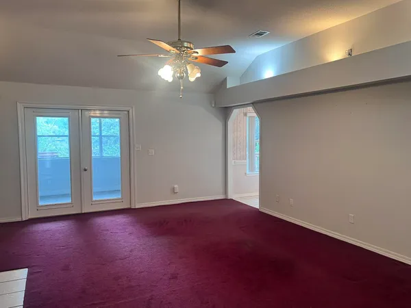 $2,500 | 395 Holley Circle, DeFuniak Springs, FL 32433