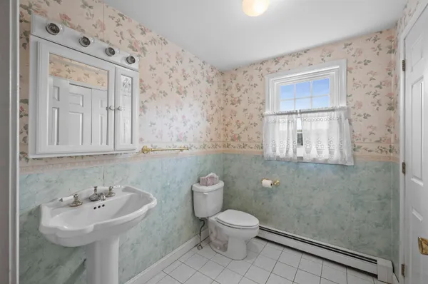 $739,000 | 107 County Farm Cross Road, Dover, NH 03820