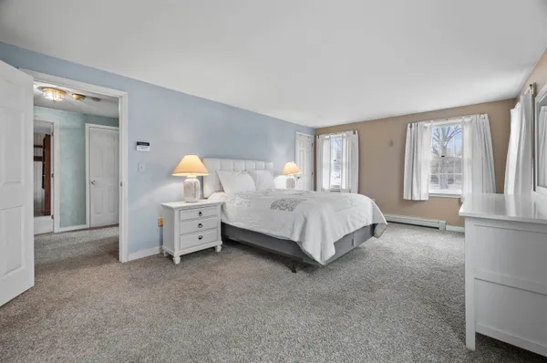 $739,000 | 107 County Farm Cross Road, Dover, NH 03820