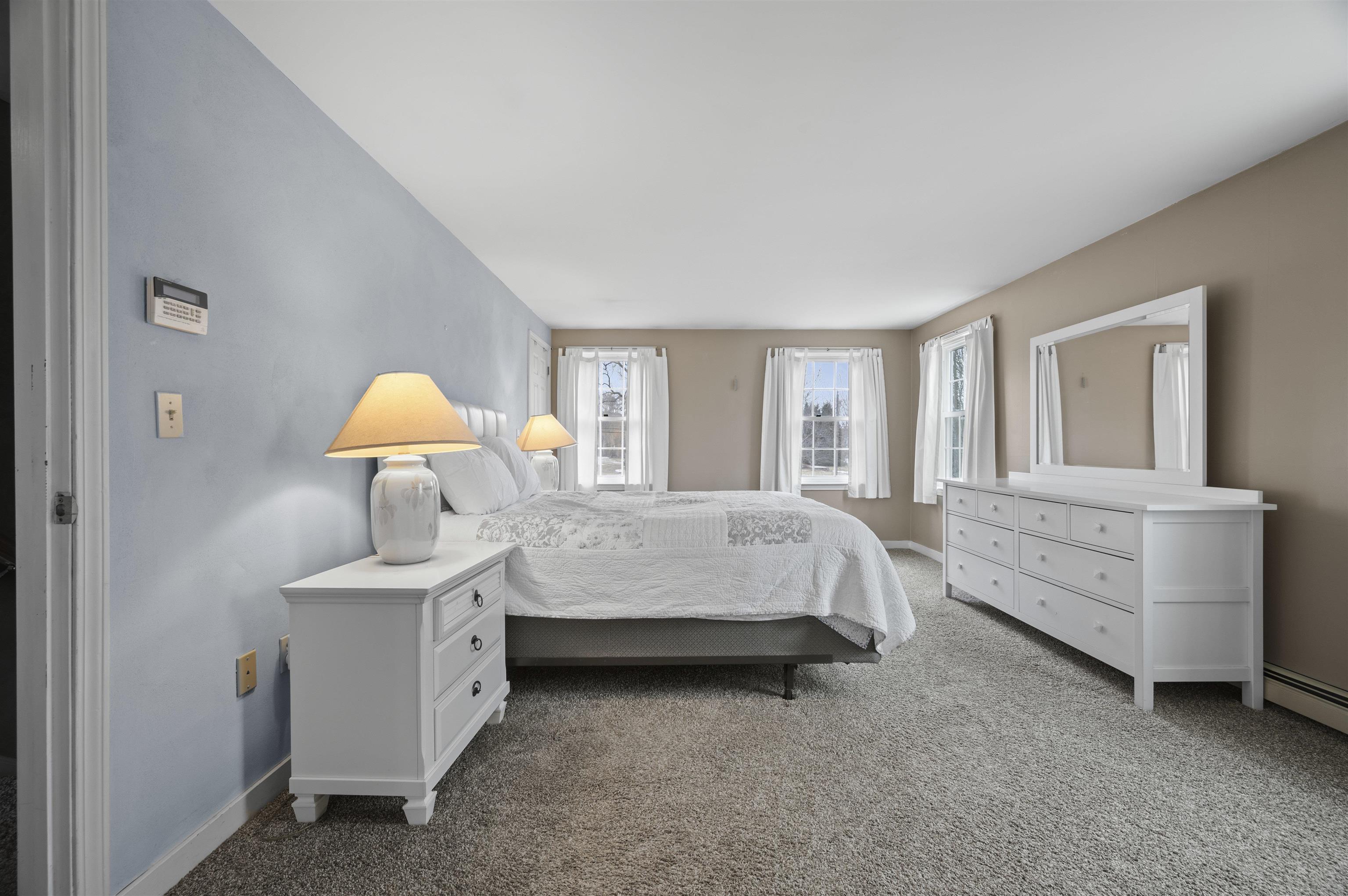 107 County Farm Cross Road Dover, NH 03820 - Photo 32 of 48