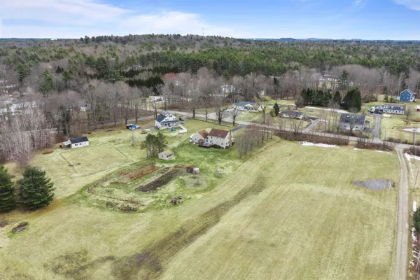 $739,000 | 107 County Farm Cross Road, Dover, NH 03820