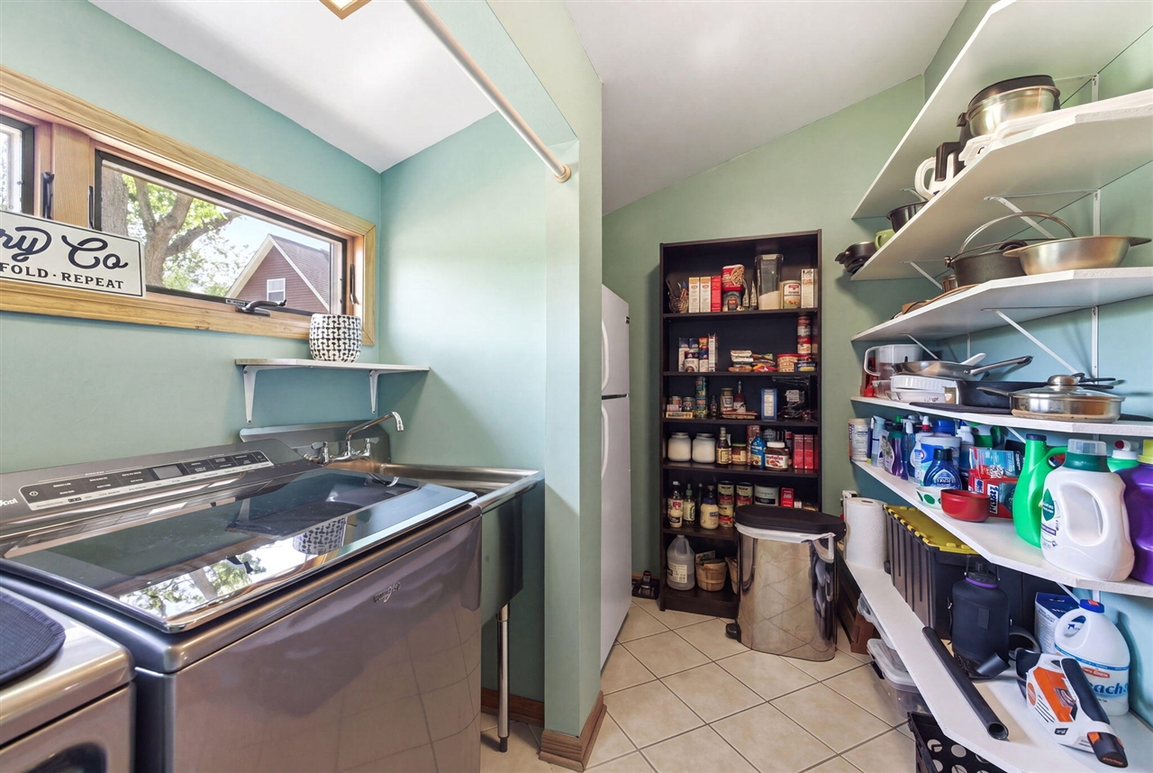 7780 West East Road Three Oaks, MI 49128 - Photo 12 of 54