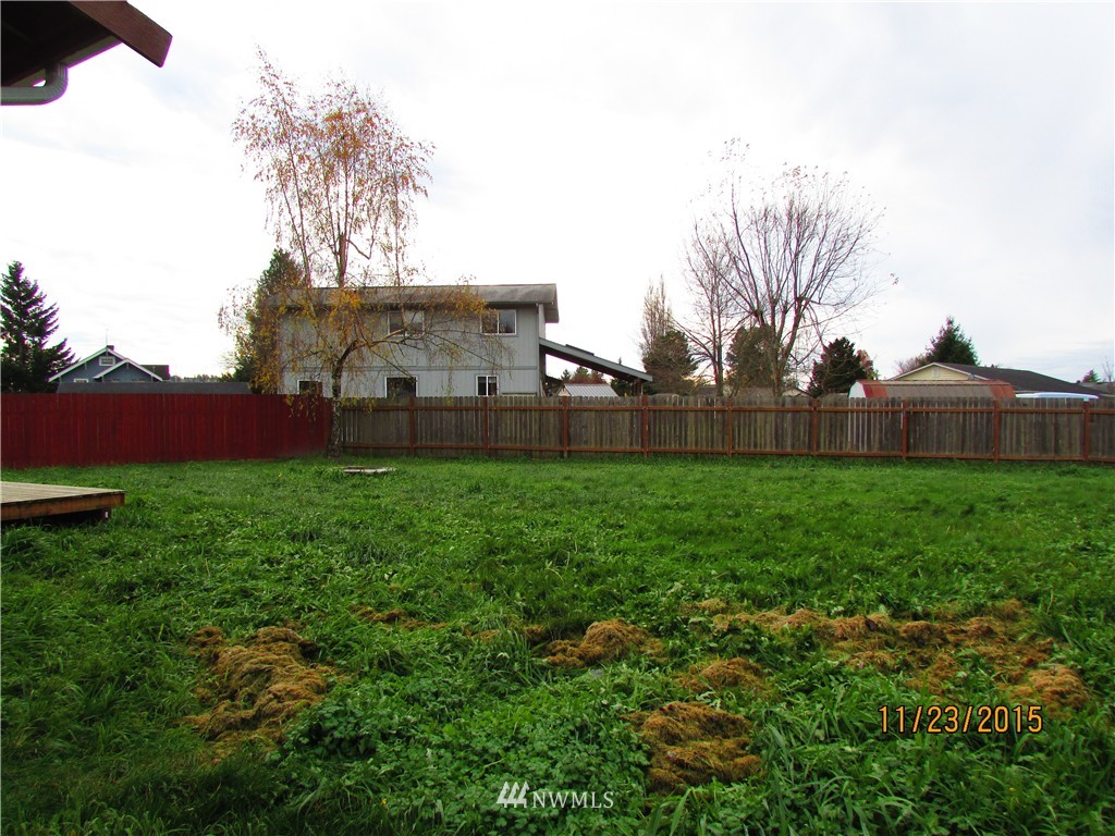 237 Whitmore Way Buckley, WA 98321 - Photo 3 of 15