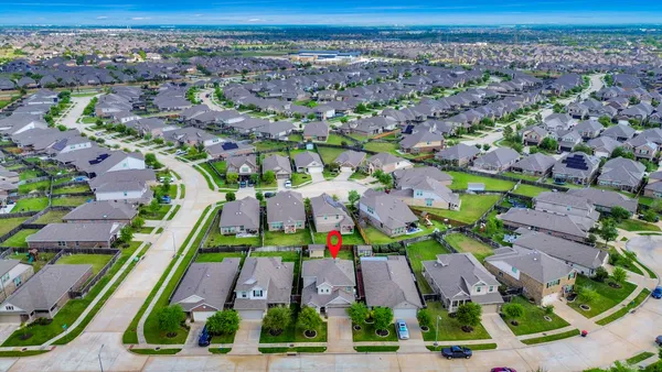 $2,500 | 20230 Creekdale Bend Drive, Cypress, TX 77433