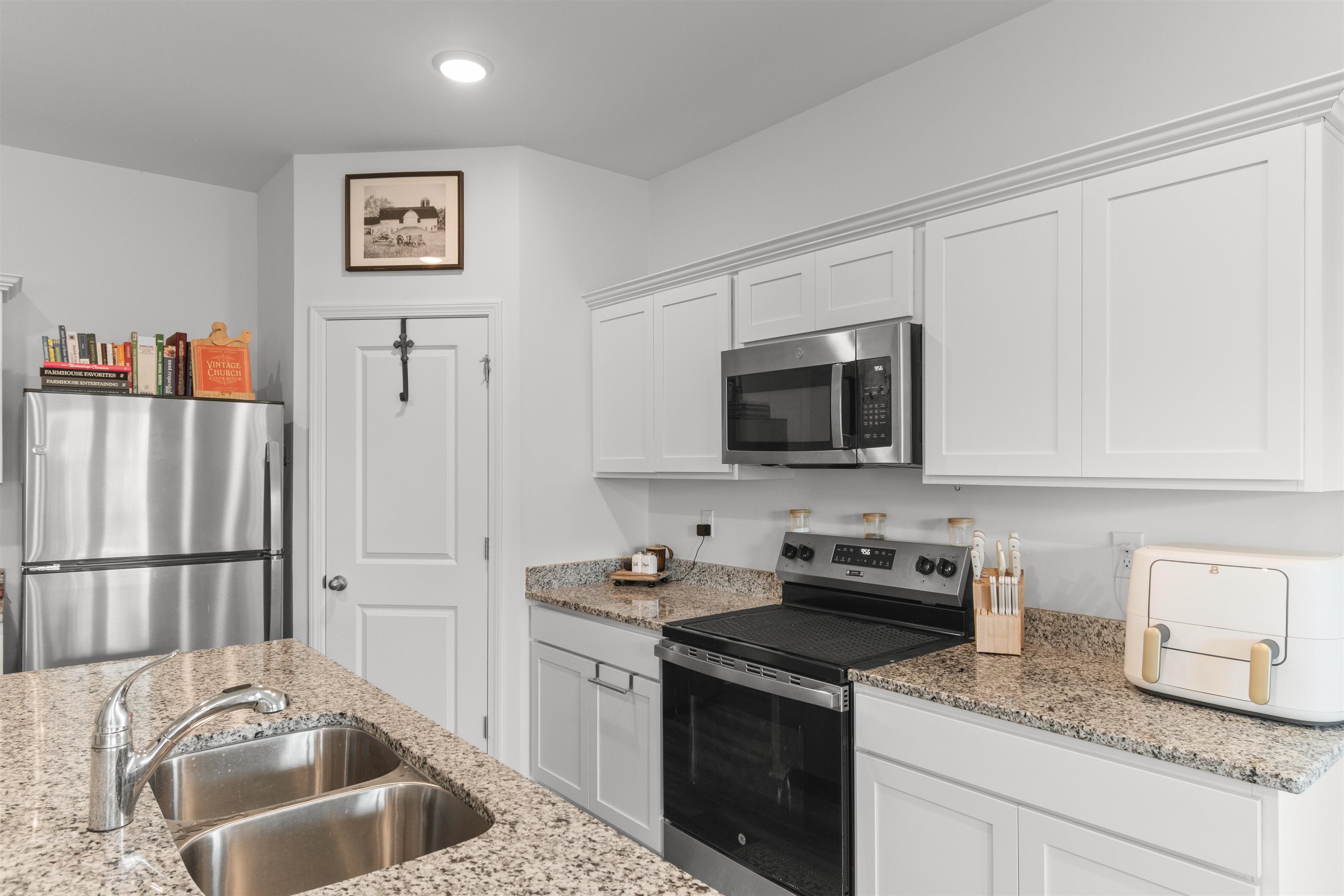 620 Muster Fld Court Conway, SC 29526 - Photo 8 of 52