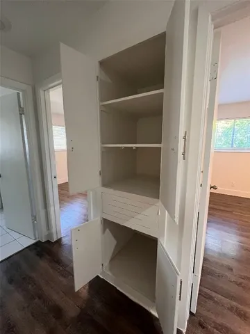 $1,675 | 2308 Alta Vista Avenue, Unit A, Austin, TX 78704