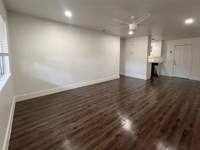 $1,675 | 2308 Alta Vista Avenue, Unit A, Austin, TX 78704