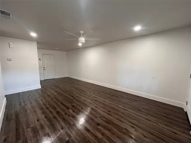 $1,675 | 2308 Alta Vista Avenue, Unit A, Austin, TX 78704