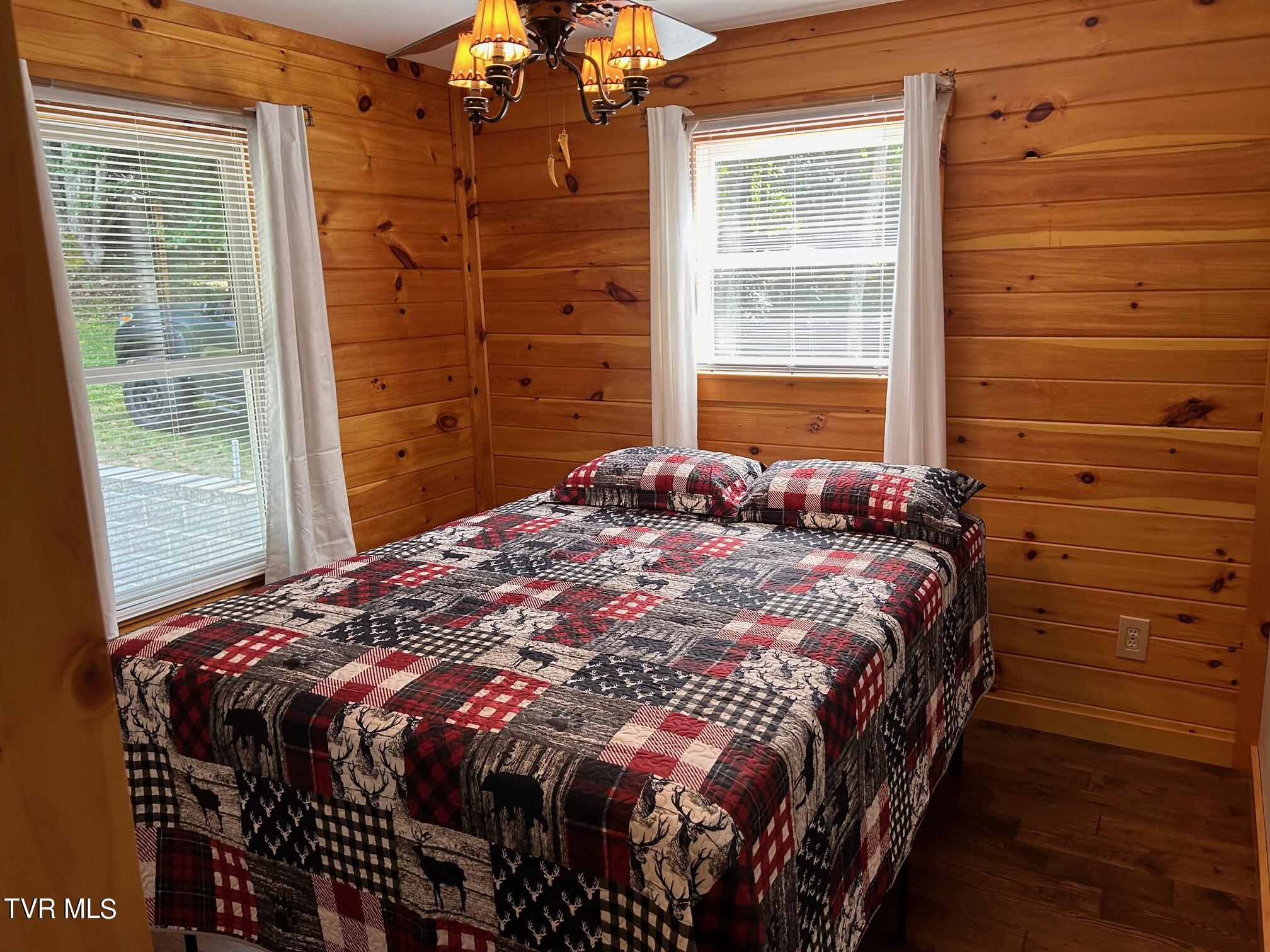 21240 Locust Branch Road Damascus, VA 24236 - Photo 33 of 58 76ABE750-79AF-47F5-A820-8FB0A365CF33