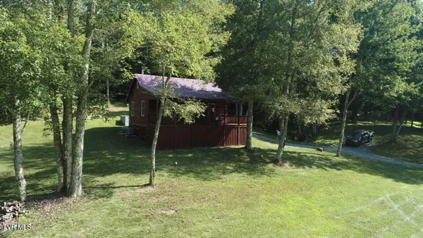 $449,900 | 21240 Locust Branch Road, Damascus, VA 24236