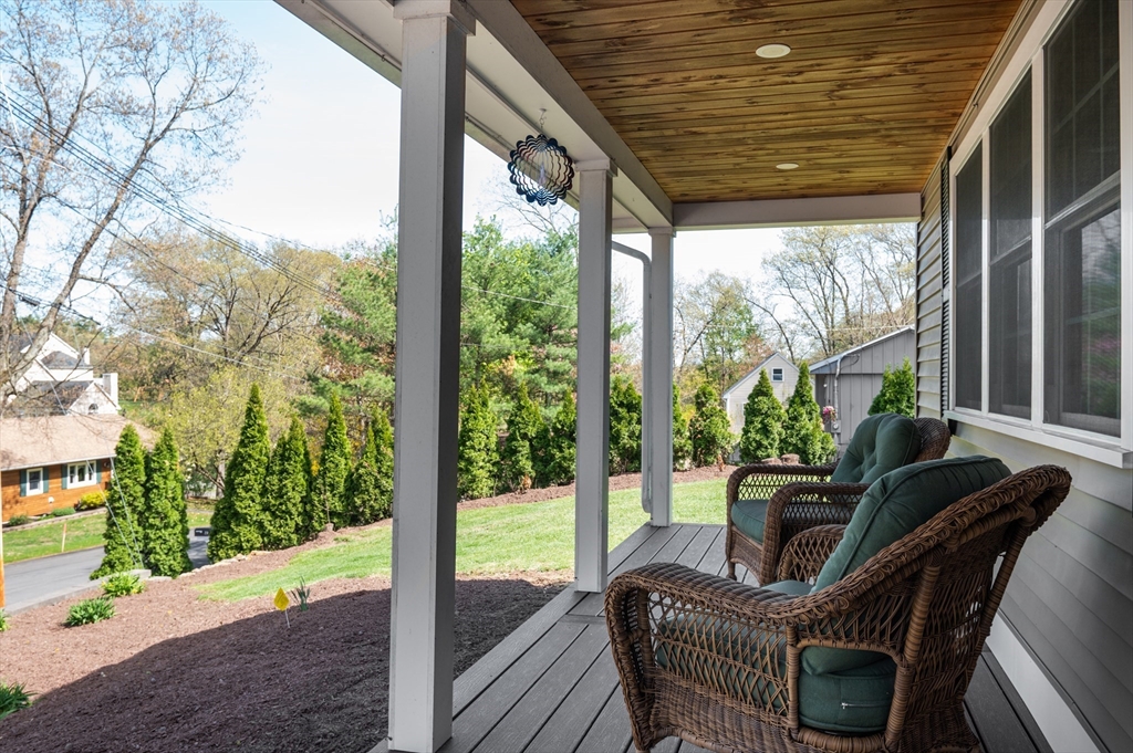 21 Molloy Road Georgetown, MA 01833 - Photo 2 of 42 Gallery Image 2