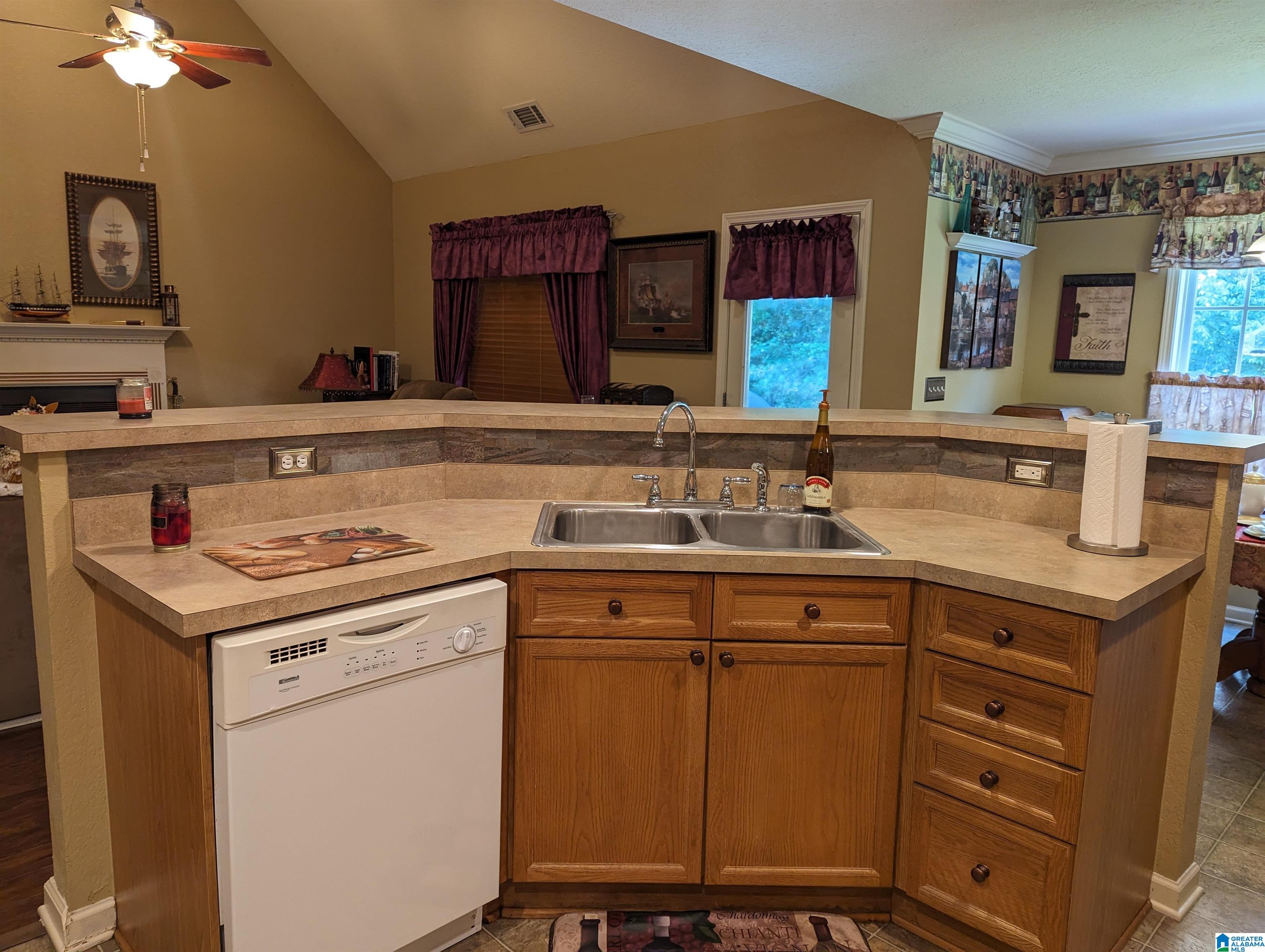 1005 Sunset Way Odenville, AL 35120 - Photo 12 of 38