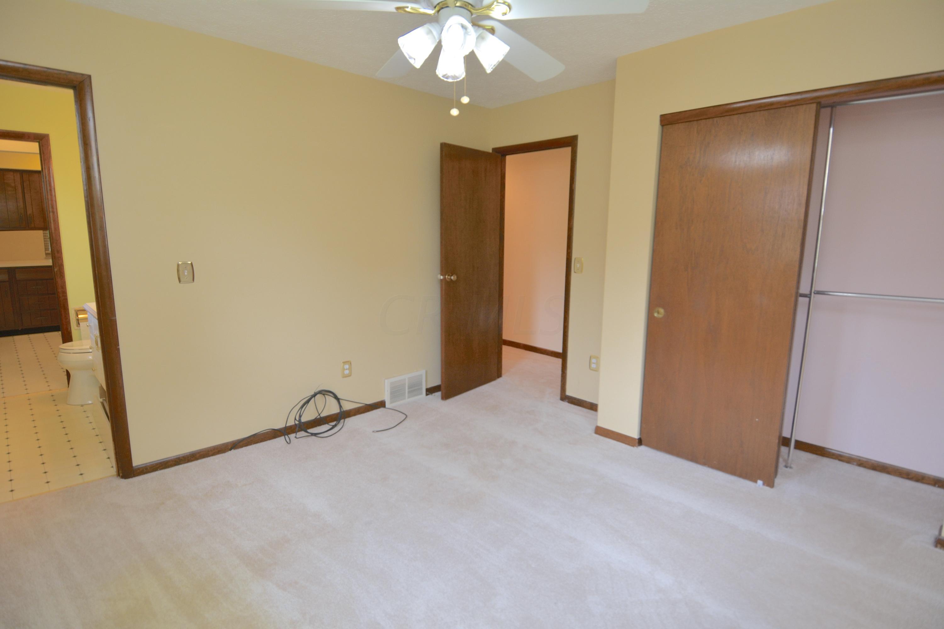 5465 Aspen Road Columbus, OH 43229 - Photo 13 of 23 Gallery Image 13