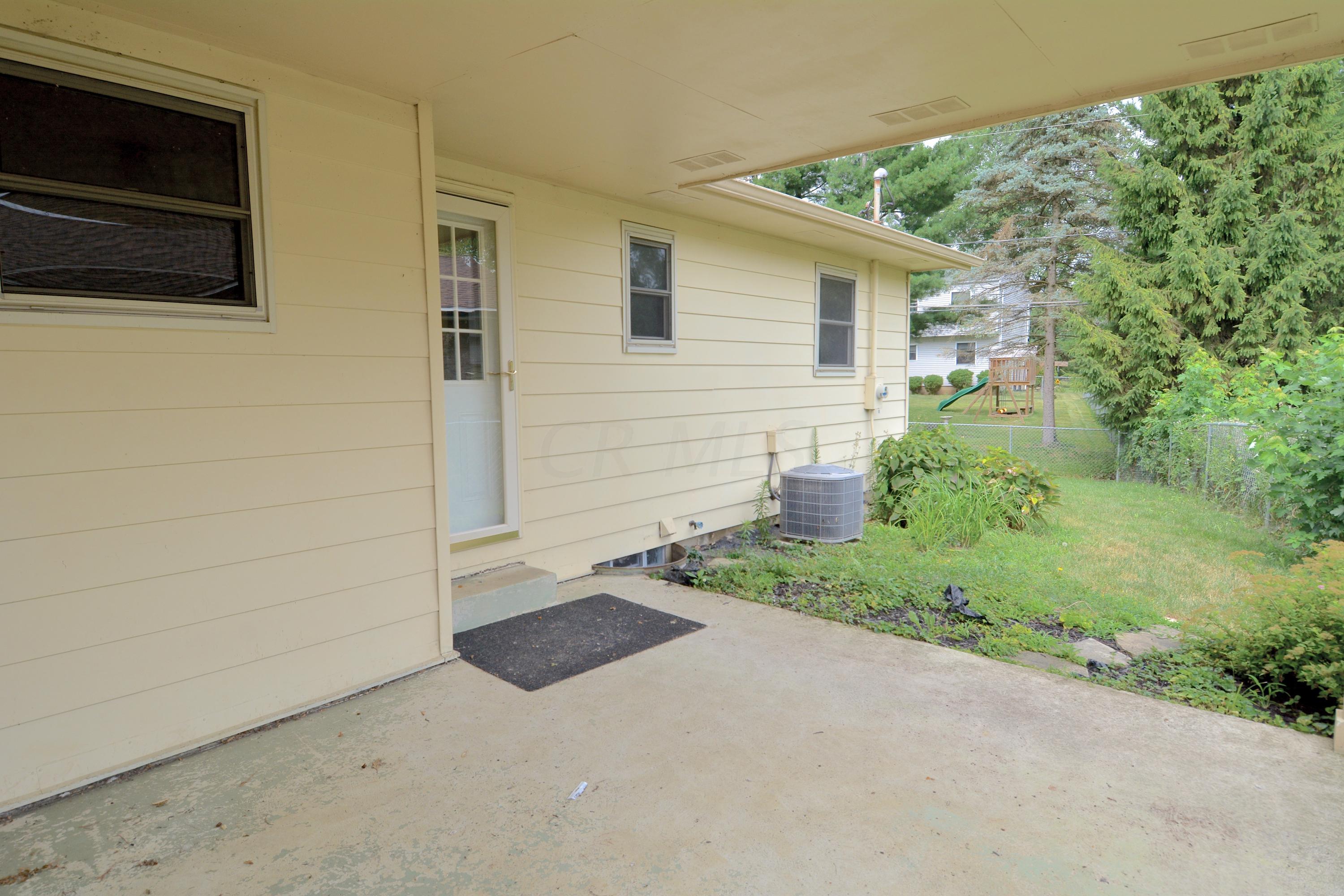 5465 Aspen Road Columbus, OH 43229 - Photo 22 of 23 Gallery Image 22