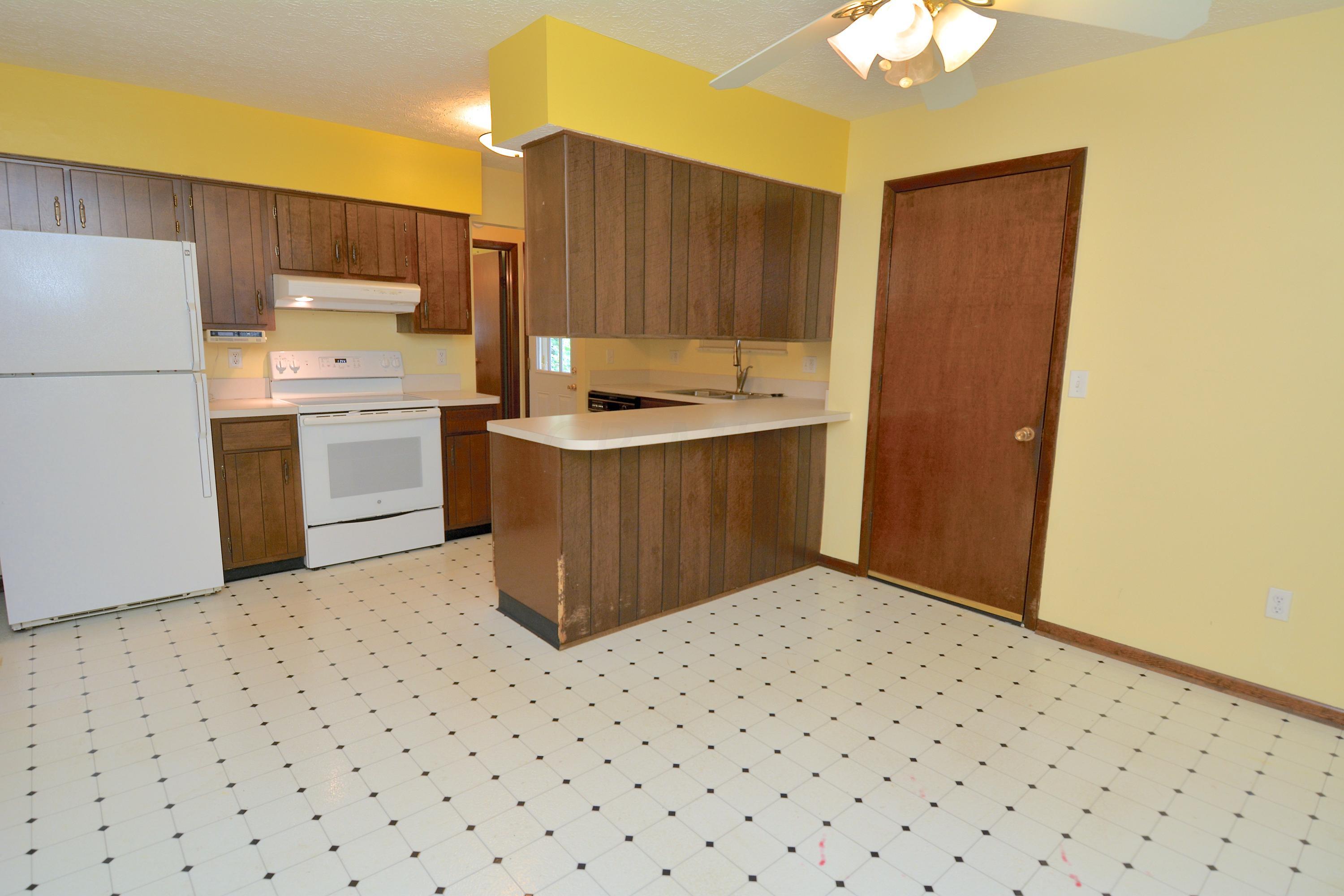 5465 Aspen Road Columbus, OH 43229 - Photo 10 of 23 Gallery Image 10