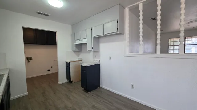 $1,300 | 2307 78th Street, Lubbock, TX 79423