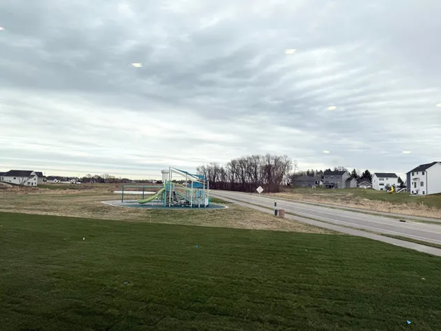 $421,990 | 588 Greywood Boulevard Southwest, Delano, MN 55328