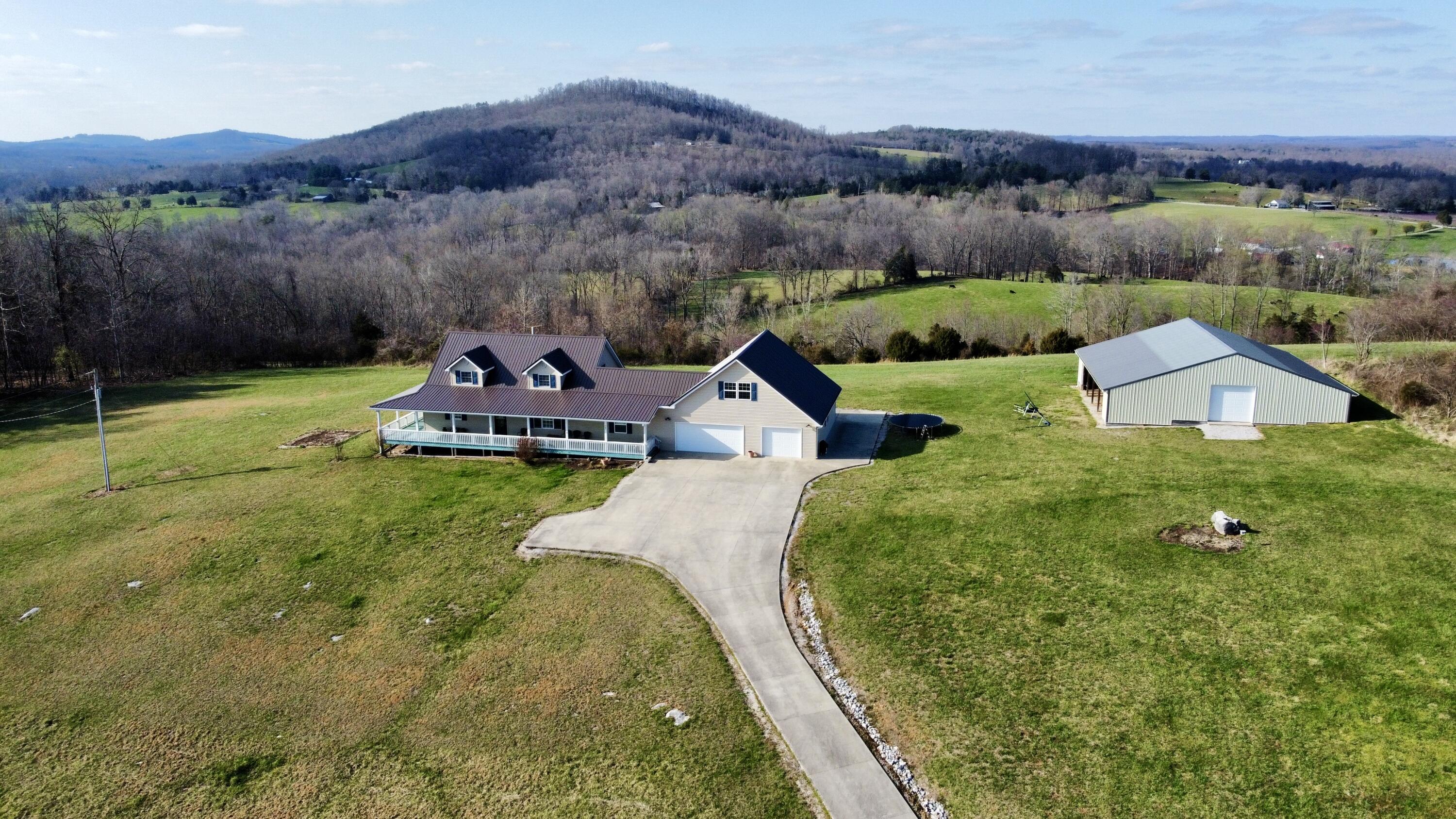 587 Irvine Road Science Hill, KY 42553 - Photo 1 of 90 BF77F6D6-2E94-4292-A30C-A40382B04F1B