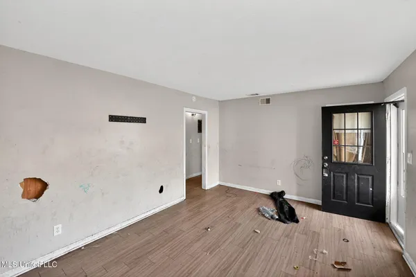 $47,900 | 444 McDowell Park Circle, Jackson, MS 39204