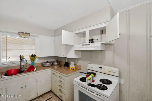 $47,900 | 444 McDowell Park Circle, Jackson, MS 39204