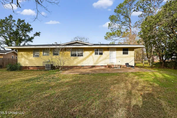 $47,900 | 444 McDowell Park Circle, Jackson, MS 39204
