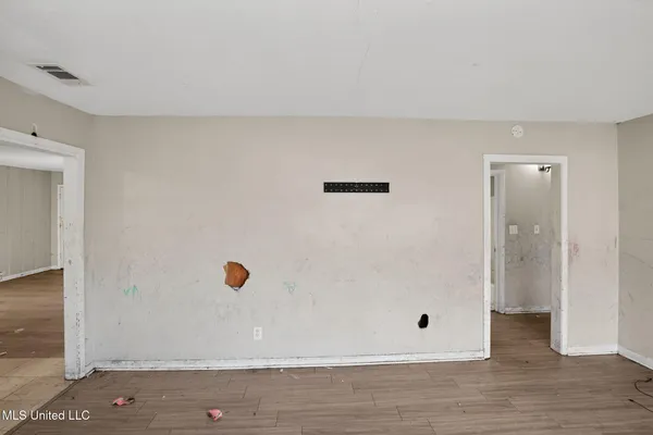 $47,900 | 444 McDowell Park Circle, Jackson, MS 39204