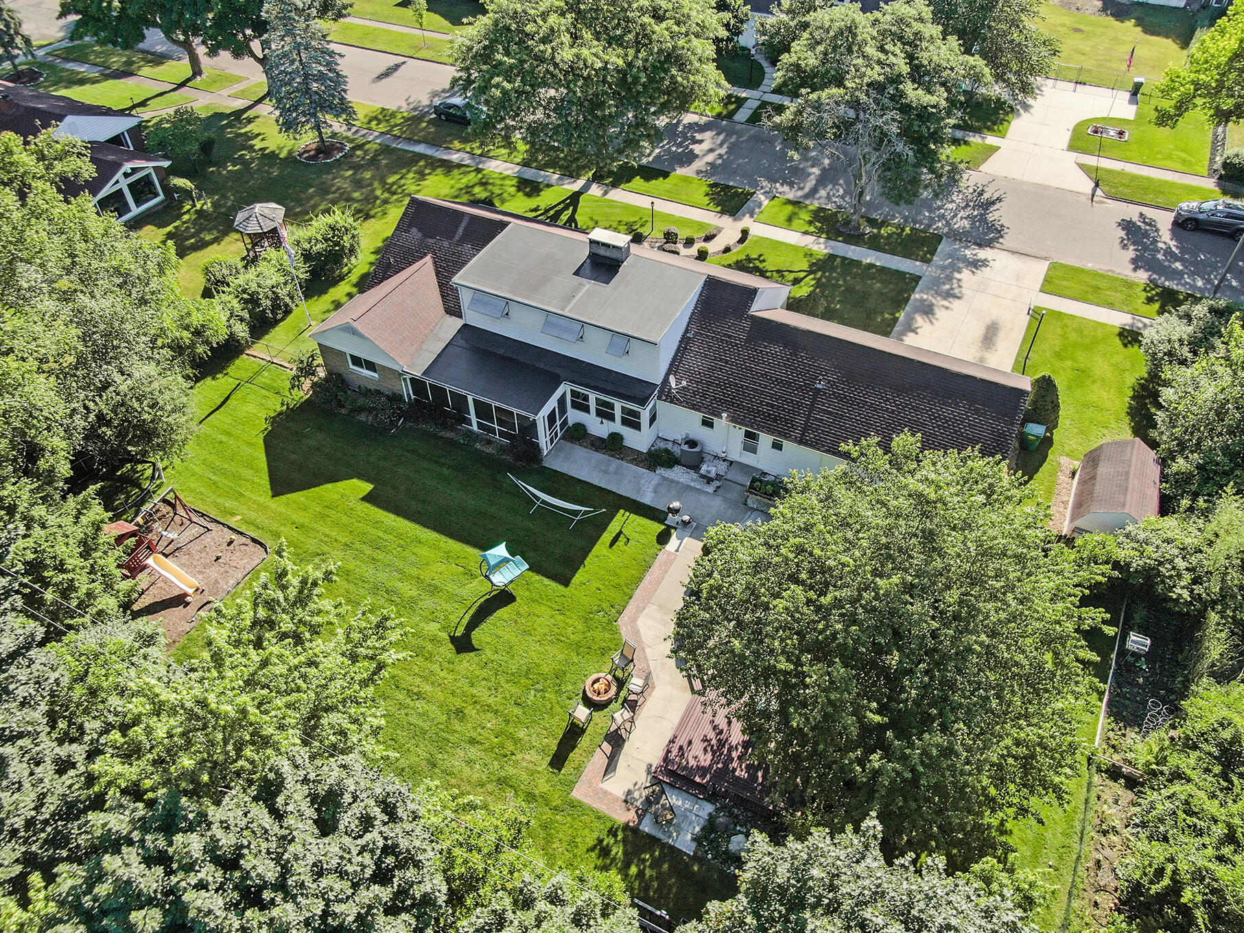 906 Walnut Street Three Rivers, MI 49093 - Photo 36 of 51 DJI_0338