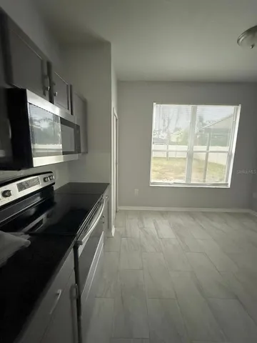 $2,900 | 14116 Entrada Drive, Orlando, FL 32837