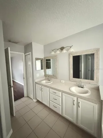 $2,900 | 14116 Entrada Drive, Orlando, FL 32837