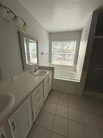 $2,900 | 14116 Entrada Drive, Orlando, FL 32837