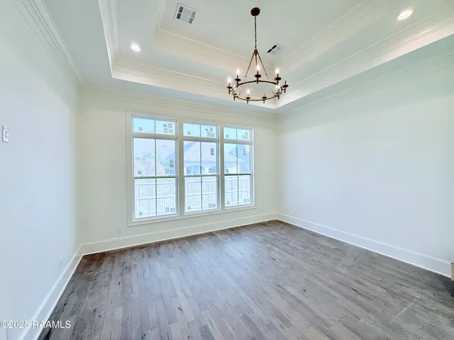 $999,700 | 214 Sabal Grv Lane, Youngsville, LA 70592