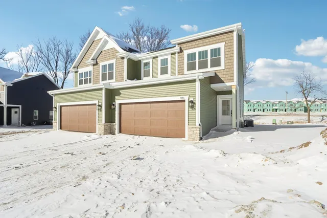 $422,900 | 3173 Drumlin Rdg Drive, Cottage Grove, WI 53527