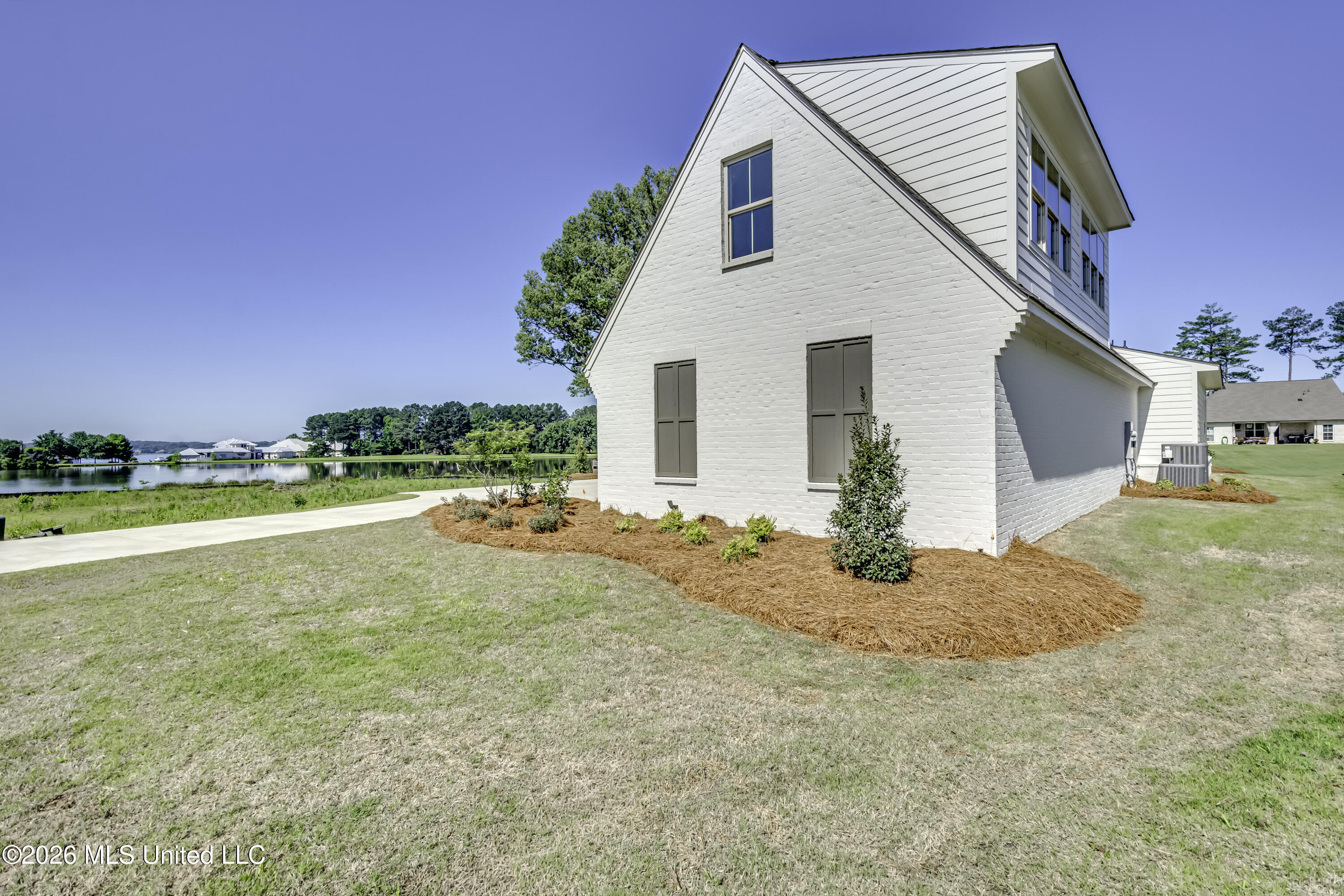 114 Charleston Circle Madison, MS 39110 - Photo 5 of 70 114 Charleston Cv--9