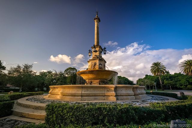 $1,100,000 | 3247 Riviera Drive, Coral Gables, FL 33134