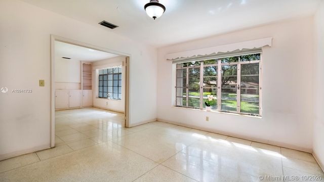 $1,100,000 | 3247 Riviera Drive, Coral Gables, FL 33134