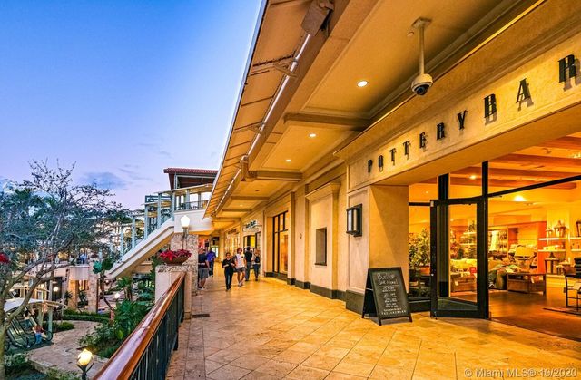 $1,100,000 | 3247 Riviera Drive, Coral Gables, FL 33134