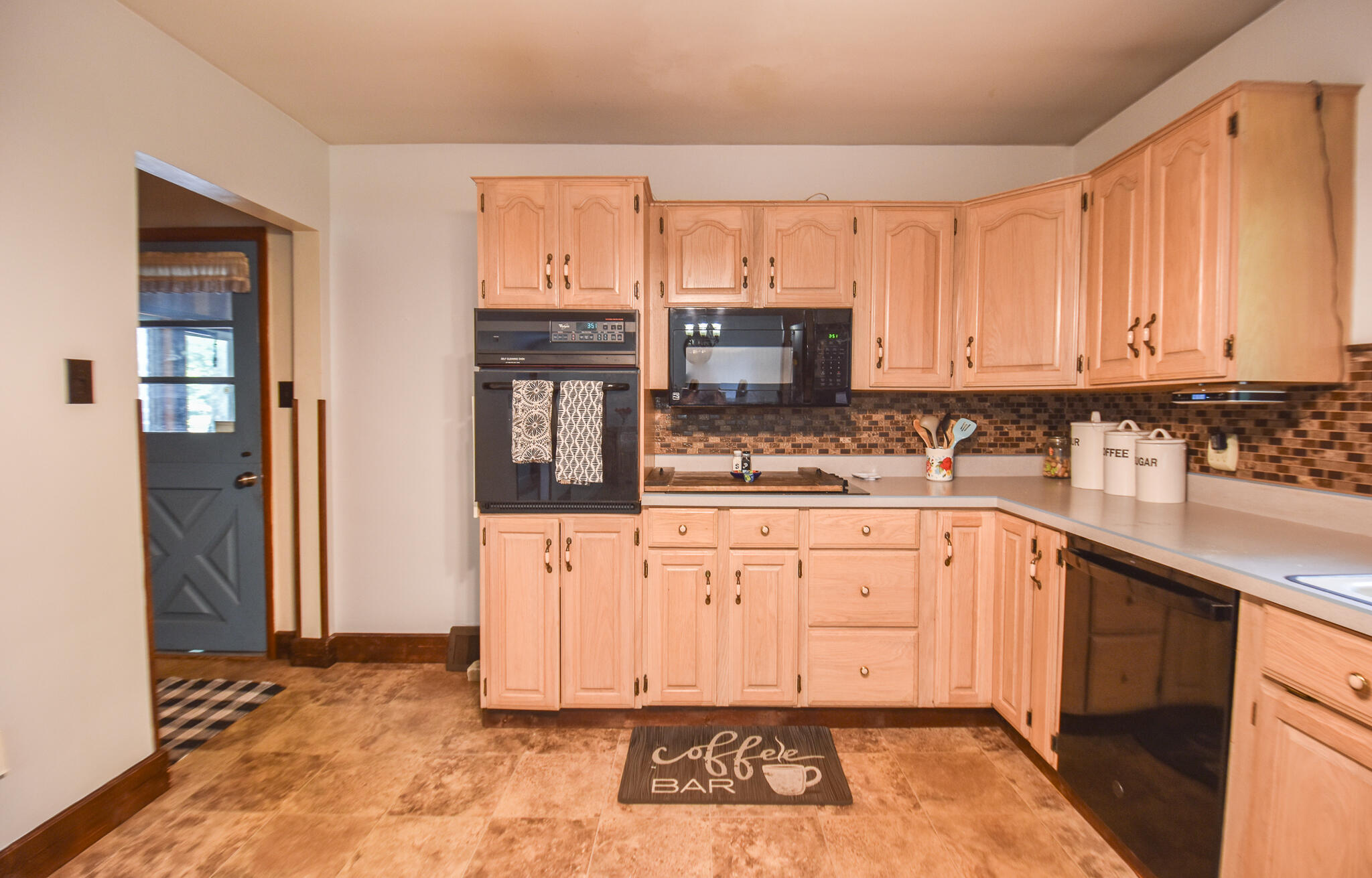 930 State Road Quincy, MI 49082 - Photo 6 of 34 DSC_0033