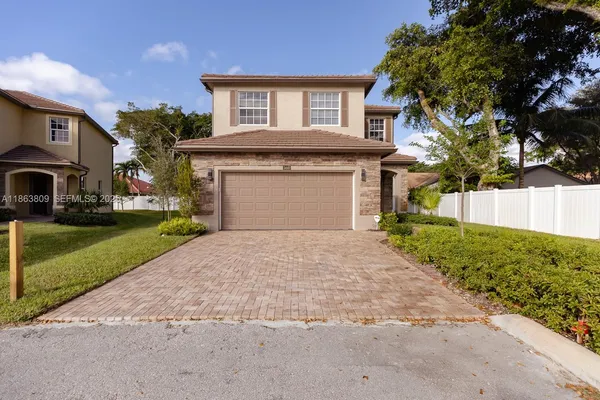 $649,900 | 5400 Northwest 57th Court, Tamarac, FL 33319