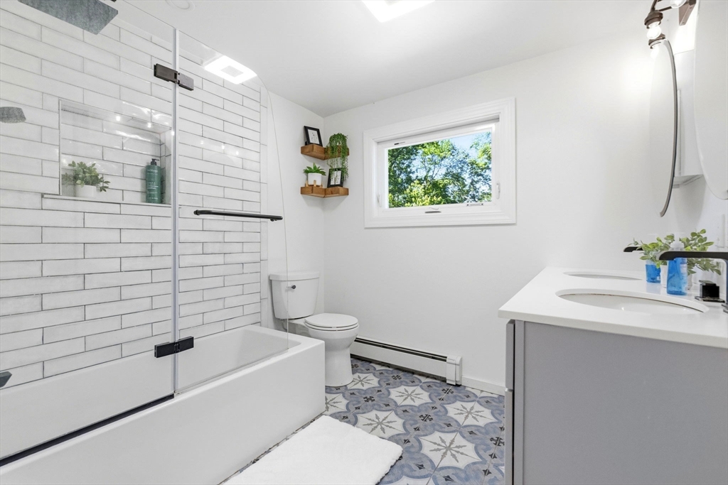 75 Perry Avenue Lynnfield, MA 01940 - Photo 18 of 31