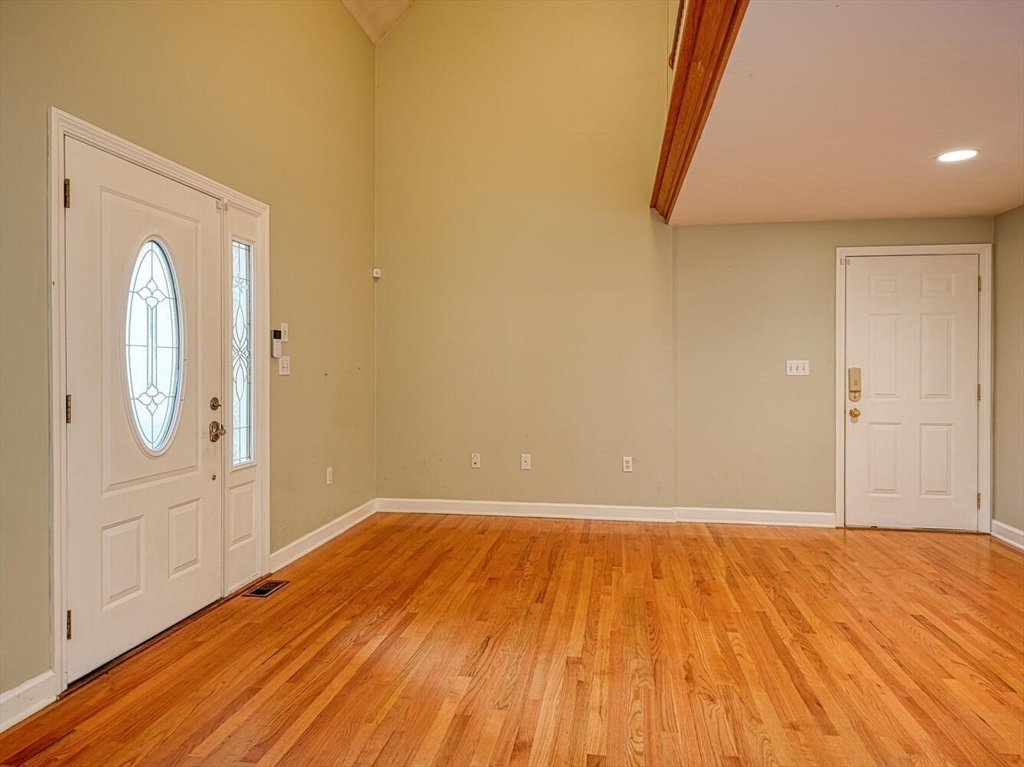 5 Michael Road Franklin, MA 02038 - Photo 5 of 35 Gallery Image 5