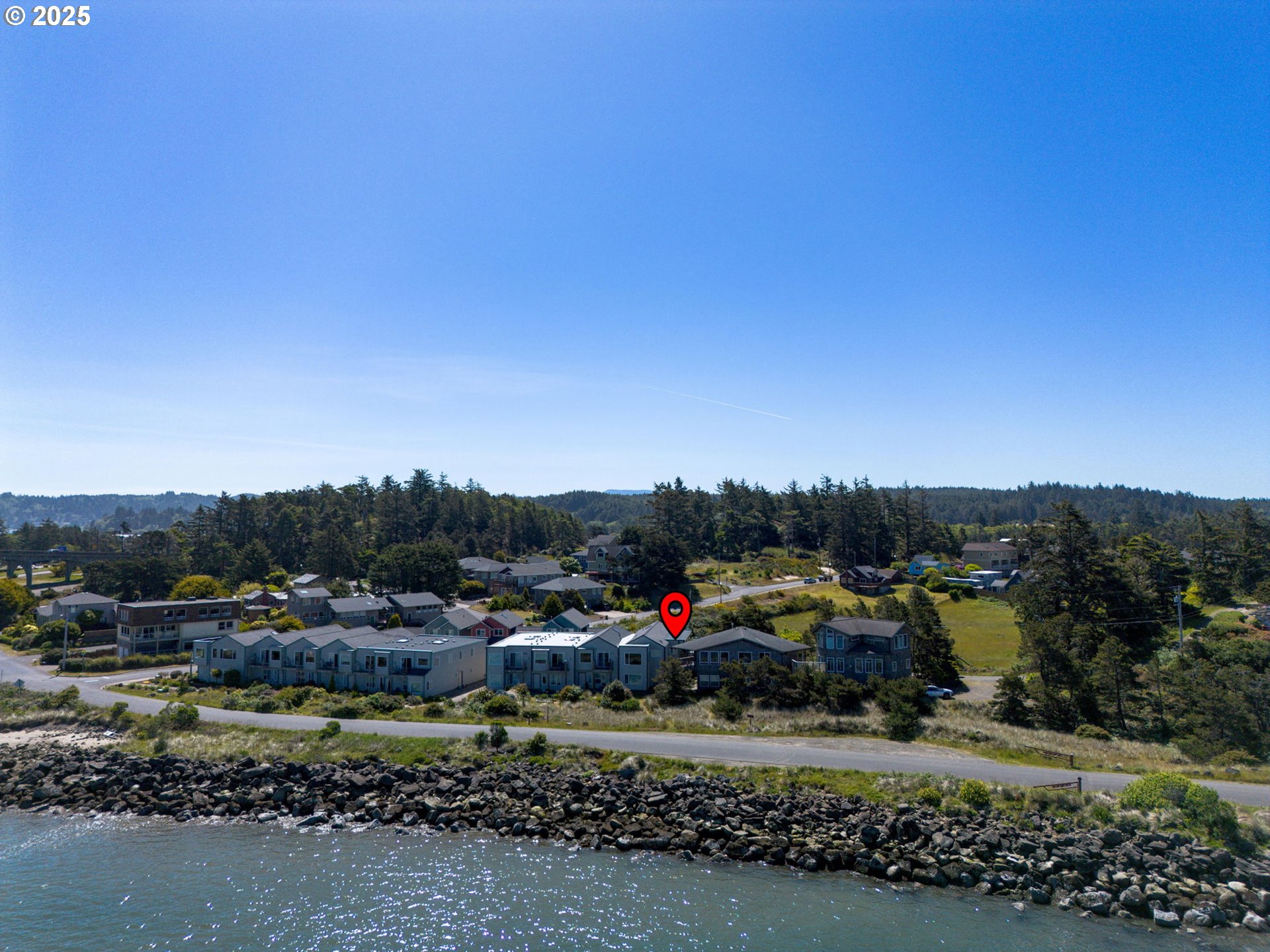 238 Southwest 27th Street Newport, OR 97366 - Photo 32 of 34 a view of outdoor space and car parked